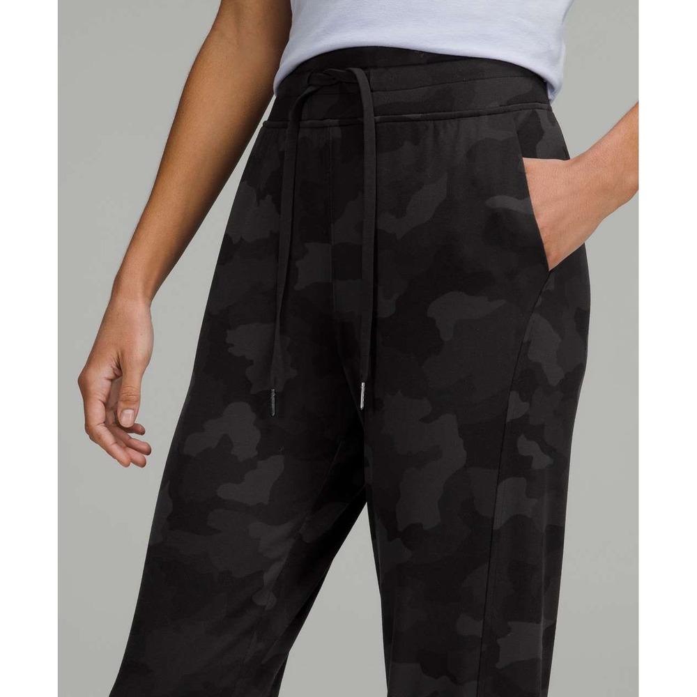 Lululemon Ready to Rulu High-Rise Cropped Jogger WOMENS SIZE 2 joggers